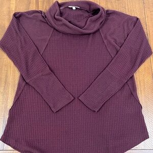 GUC Maurices Women’s Long Maroon Fashion Shirt Size XS